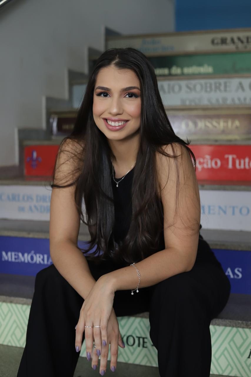 Laura de Oliveira Dias, psicóloga